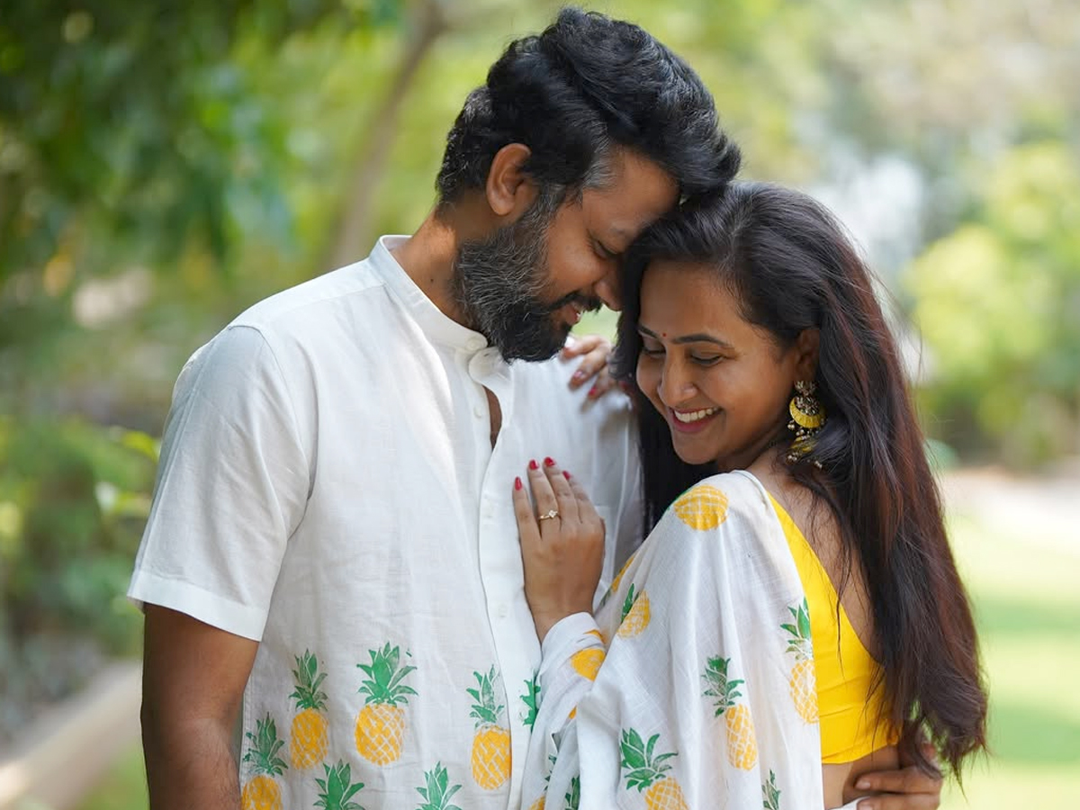 Anchor Lasya Shares Latest family Pictures on Social Media 2
