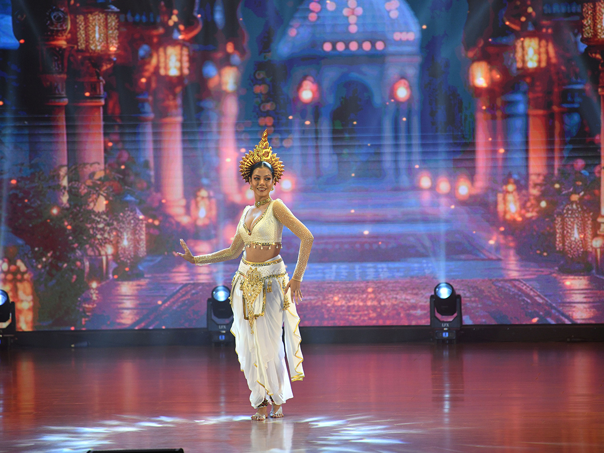 Miss World 2025 Contestants Shilparamam Hyderabad Photos12