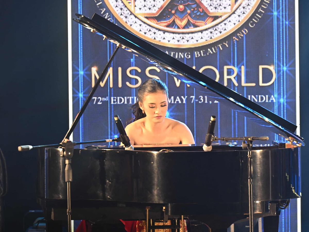 Miss World 2025 Contestants Shilparamam Hyderabad Photos4