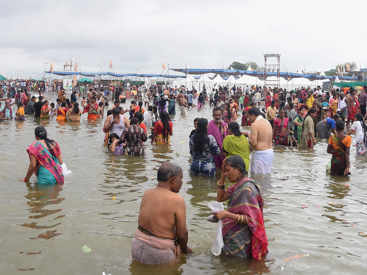 Saraswati Nadi Pushkaralu in Telangana Photos2