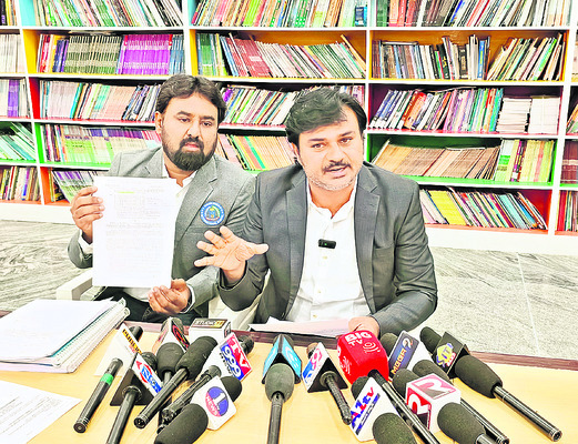 హాకింగ్‌ పాఠశాల యథావిధిగా కొనసాగుతుంది 5