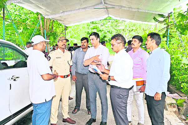 హాకింగ్‌ పాఠశాల యథావిధిగా కొనసాగుతుంది 2