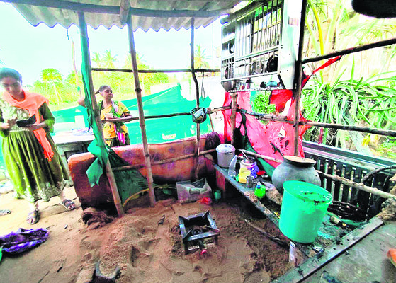 గోపాయిలంక గడ్డి రేవులో మృతదేహం
1