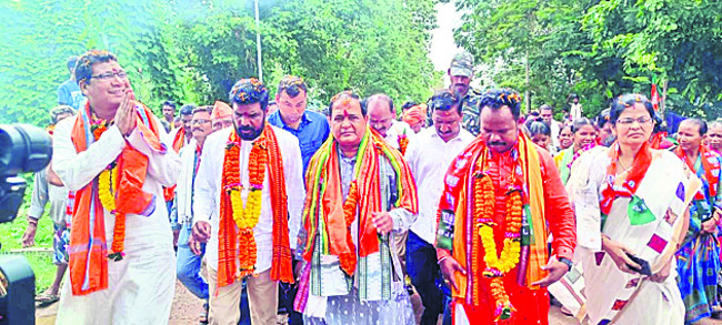 అర్హులందరికీ రేషన్కార్డులు2