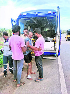 కళ్లముందే కన్నతల్లి మృత్యువాత 1
