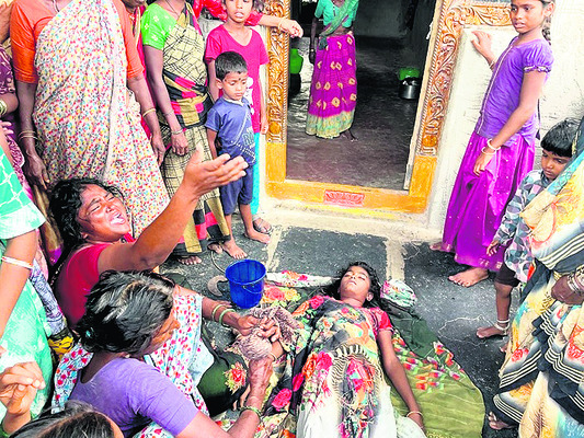 మృత్యువు మింగేసింది!1