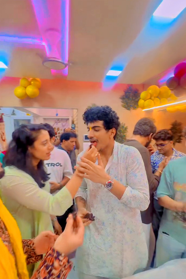 Smriti Mandhana's Boyfriend Palash Muchhal Birthday Celebration Photos11
