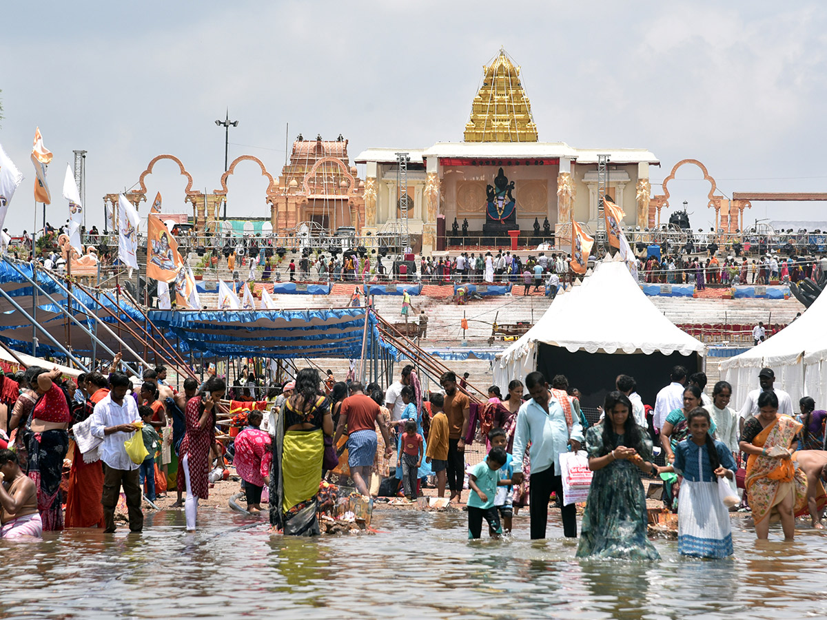 Telangana : Saraswati Pushkaralu 2025 Photos13