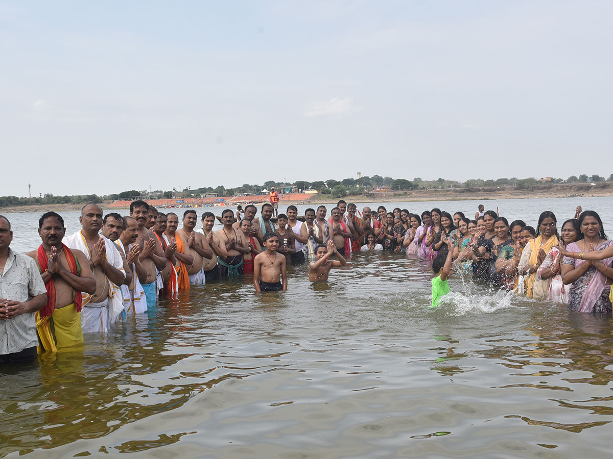 Telangana : Saraswati Pushkaralu 2025 Photos4