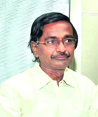 అన్యాక్రాంతమైన ప్రభుత్వ భూమిని స్వాధీనం చేసుకోండి1