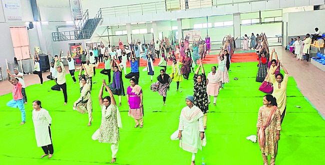 ఉచిత న్యాయ సహాయం పొందండి 
1