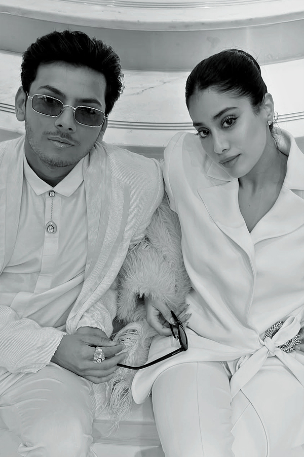 Janhvi Kapoor shares sweet moments from Cannes Film Festival 202516