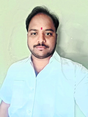 ప్రభుత్వ బడికోసం ఏకమైన ఊరు 2