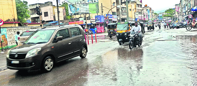 రెండు జిల్లాల్లో భారీ వర్షాలు 2