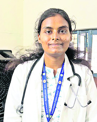 నిర్విరామంగా వైద్యసేవలు1