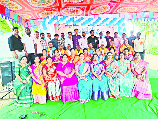 ఆత్మీయ పలకరింపులు.. మధుర స్మృతులు 1