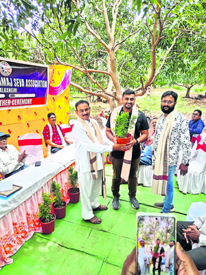 ఆదిత్యాలయం.. భక్తజన సంద్రం 3