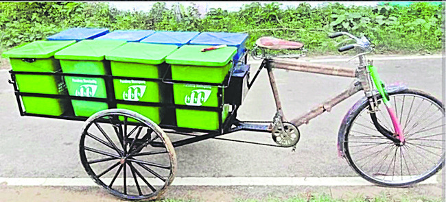 నిధుల్లేక.. కొనలేక..! 1