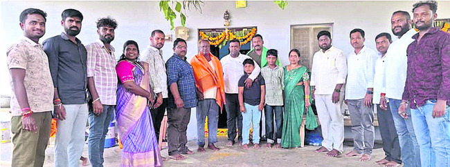దేశ రక్షణలో సైనికులదే కీలకపాత్ర
3