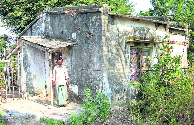 కబ్జాదారుల్లో గుబులు1