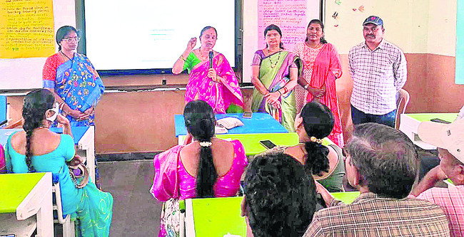 లోకో పైలెట్‌కు పురస్కారం 1