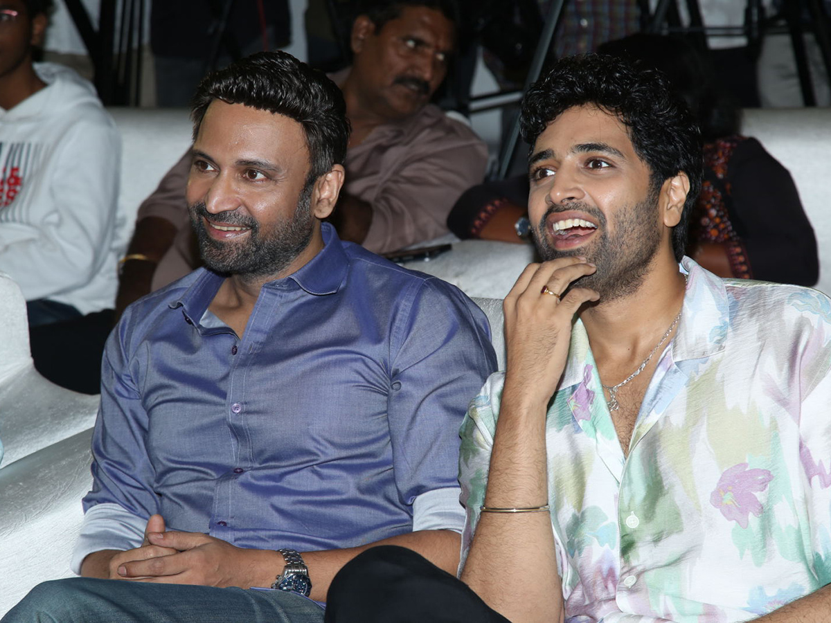 Anaganaga Movie Success Celebrations Photos9