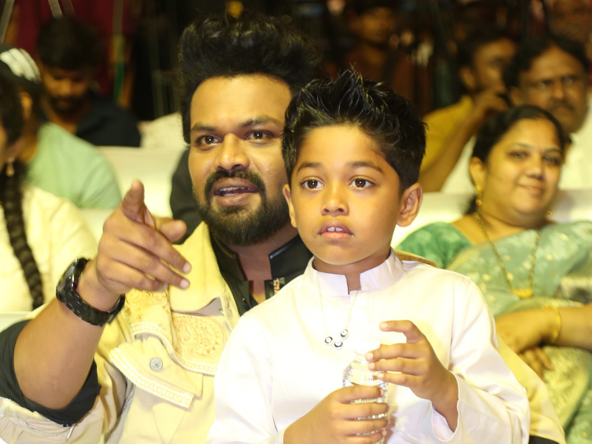 Manchu Manoj Family At Bhairavam Pre Release Event9
