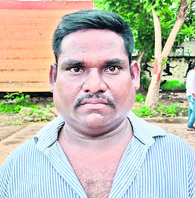 రేషన్ బండిపై ఎందుకీ కక్ష! 2