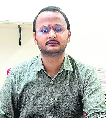 బ్యాంక్లో పరిహారం సందడి1