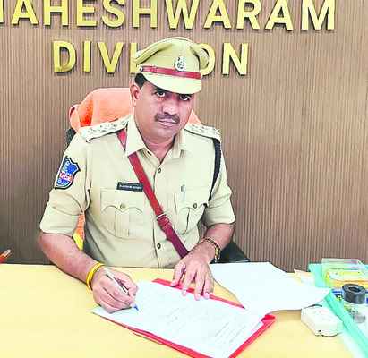 ప్రజావాణి ఫిర్యాదులను శాఖల వారీగా సమీక్షించాలి 
2