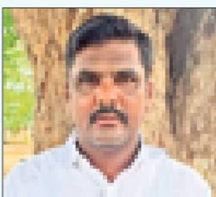 రోడ్డు ప్రమాదంలో  కాంట్రాక్టర్‌ మృతి1