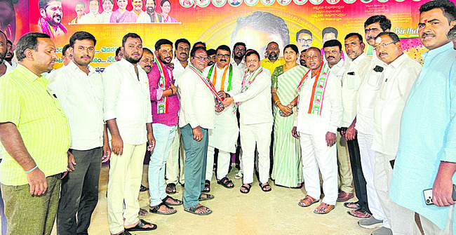 మొక్కల సంరక్షణ అందరి బాధ్యత 
2