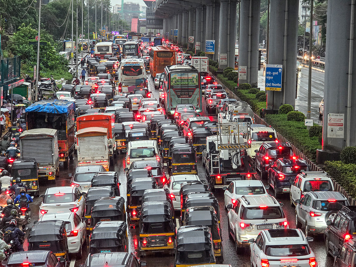 Heavy Rains at Matunga in Mumbai Today Photos33