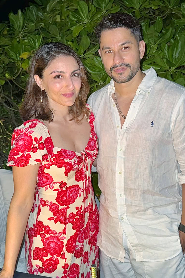 Soha Ali Khan celebrates hubby Kunal Kemmu Birthday Photos10
