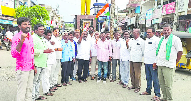 బ్రహ్మోత్సవాలకు సీపీకి ఆహ్వానం 3