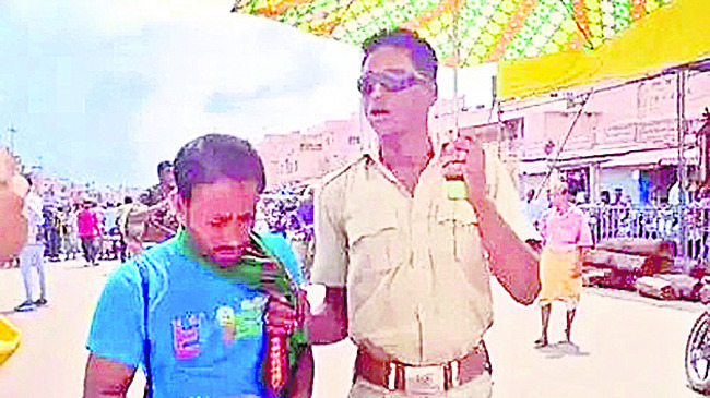గోడకూలి మహిళ మృతి 2