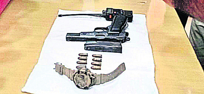 మావోయిస్టు లొంగుబాటు1