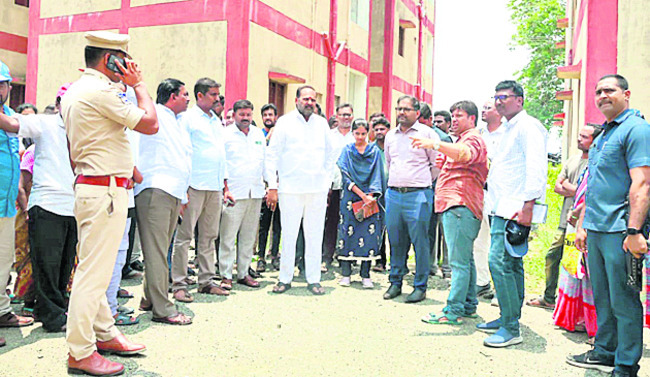 నిబంధనలు ఉల్లంఘిస్తే చర్య
1