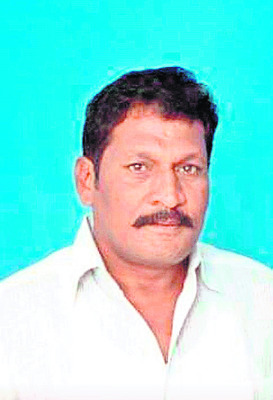 కష్టాలు తప్పడం లేదు
3