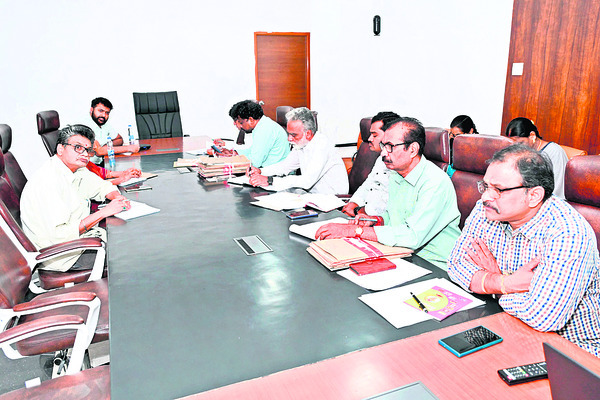 భూసేకరణ పనులు వేగవంతం2
