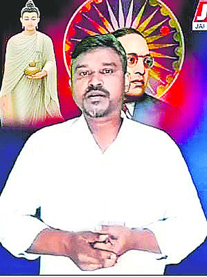 రూ.12 లక్షలతో  అక్కౌంటెంట్‌ పరారు2