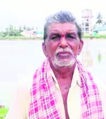 అడుగంటిన మంచినీటి చెరువులు 3