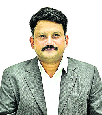 సింగరేణి స్టేడియానికి ఆధునిక హంగులు 1