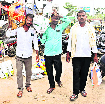 దుక్కులు దున్ని.. గొర్రుకొట్టిన అన్నదాతలు6