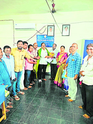 రోడ్డెక్కిన రైతన్న 3