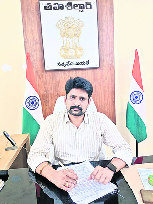 ఆక్రమణలకు అడ్డుకట్ట1