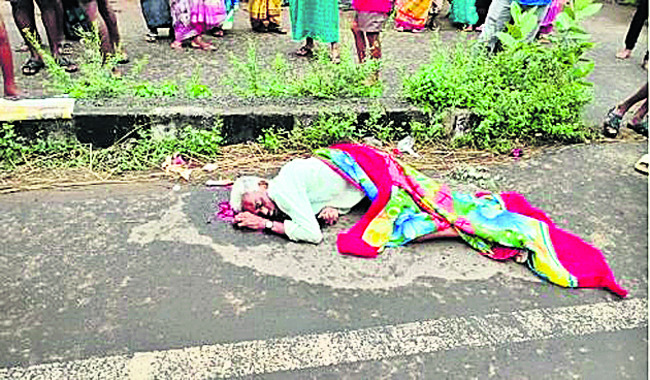 స్కూటర్ ఢీ కొని వ్యక్తి మృతి1