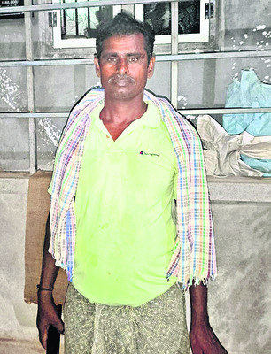 చేతులెత్తేసిన సర్కారు 2