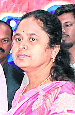 లక్ష్యానికి మించి రుణం2