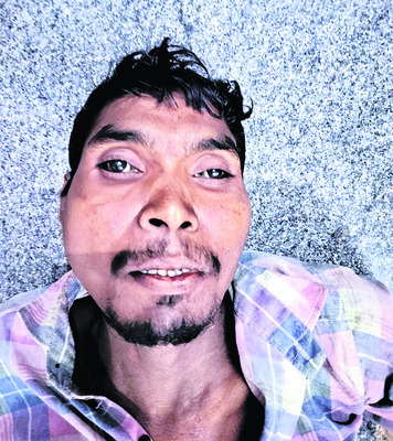 యువతి ఆత్మహత్యాయత్నం 3